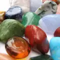 Скъпоценните камъни лекуват като билки