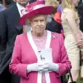 Ето каква е сутрешната рутина на кралица Елизабет II