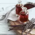 Масло от ванилия - ползи и приложение