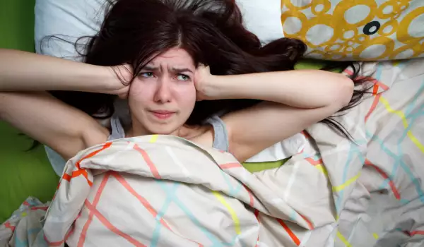 10 причини защо не можете да се наспите добре през нощта