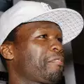 50 Cent е приет в болница