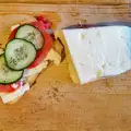 Домашно бадемово сирене