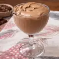 Бърз и ефирен шоколадов мус