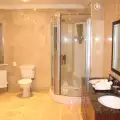 Ходиш до тоалетна нощем? Дебне те рак