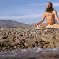 Какво е Падмасана йога