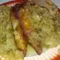 Варени свински крачета с кисело зеле