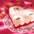 Украсете тортата с цветя