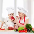 Какви умения развива готвенето при децата