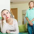 Родителски грешки, които възпитават нарцистични деца