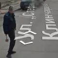 Люлински куриози: Полицай спира кола на Google Street View