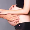Секциото повишава риска от извънматочна бременност