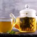 Билкови, цветни и плодови чайове – кога се пият и за какво помагат?