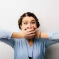 Храни против хълцане