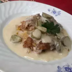 Агнешко с кисели краставички