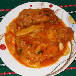Манджа от кокошка с лук