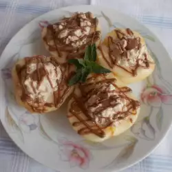 Десерт с круши и крем
