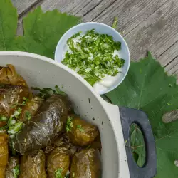 Япрак долмасъ - Азербайджански лозови сарми