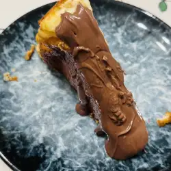 Чийзкейк Сан Себастиан с шоколадов ганаш