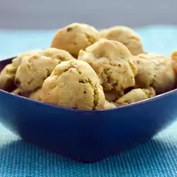 Бадемови целувки
