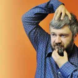 Кратка биография на Теди Москов
