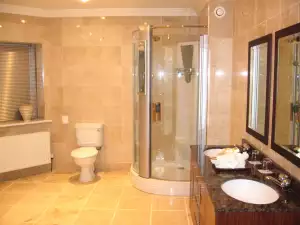 Ходиш до тоалетна нощем? Дебне те рак
