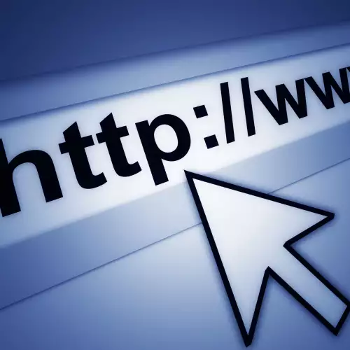 Отчаяна интернет любов