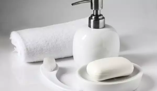 Течният сапун не убива бактериите по ръцете