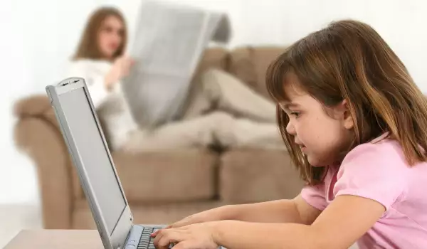 Как да опазим децата от опасностите в Интернет