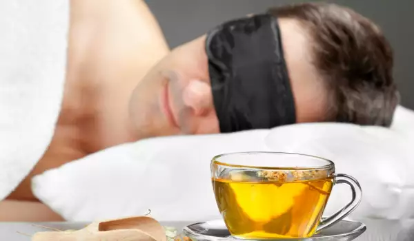 Топлият чай ще ви помогне да спите добре