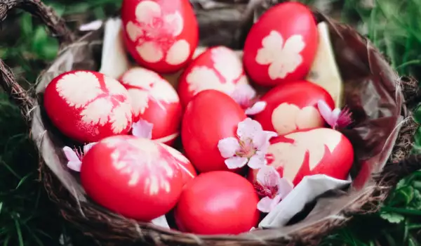 Великденски яйца с отпечатъци