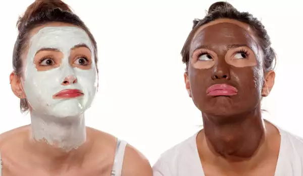 Правят ли маските за лице наистина нещо за вашата кожа?