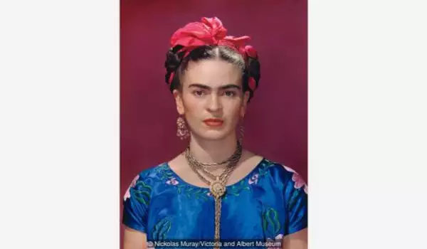 Трите акцента във великолепния стил на Фрида Кало
