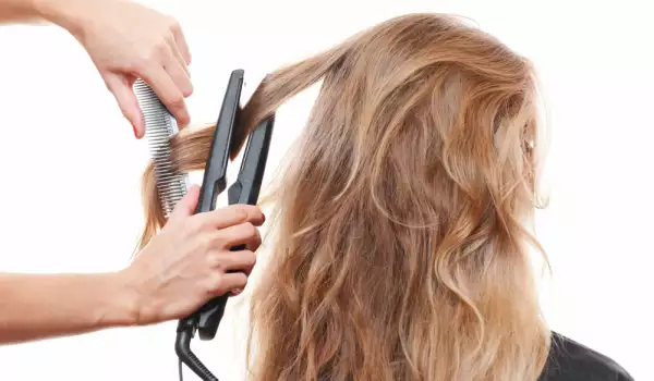 Изправяне на влажна коса - вредно или полезно?