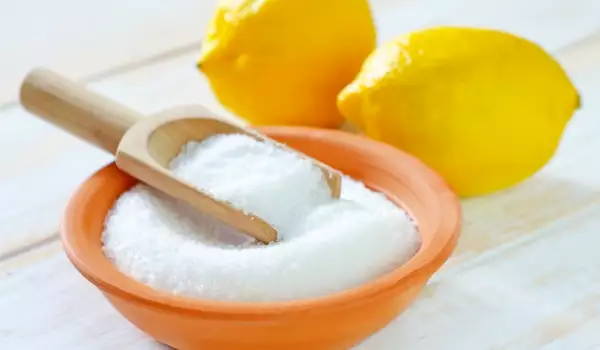 Какво можем да почистим с лимонена киселина?