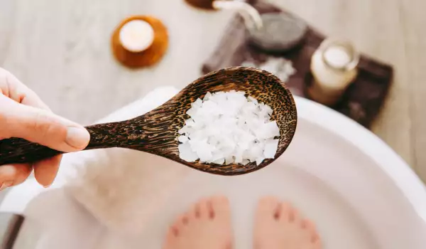 Как да си направим домашни соли за вана