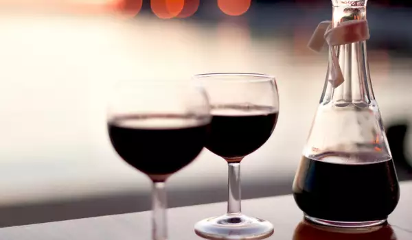 Добавете валериан към виното, за да го направите по-здравословно