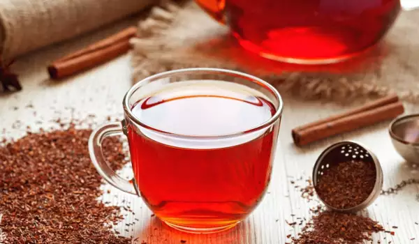 Защо чаят от ройбос е толкова полезен за жените