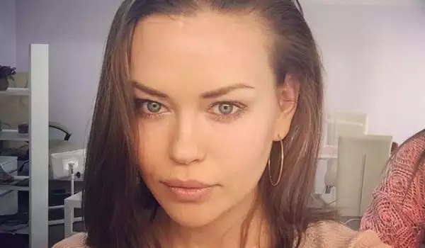 Вижте сестрата на Ирина Шейк! Двете са като близначки