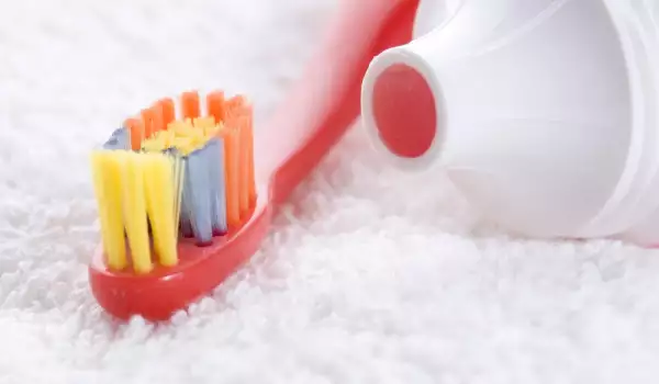 Неочаквани приложения на пастата за зъби