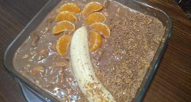 Бисквитена торта с банан и шоколад