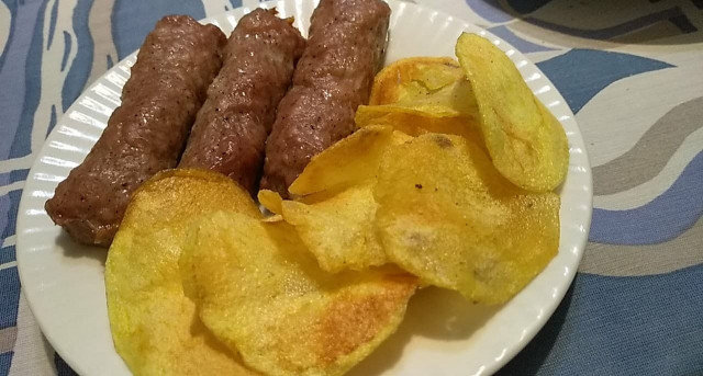 Домашен чипс от картофи