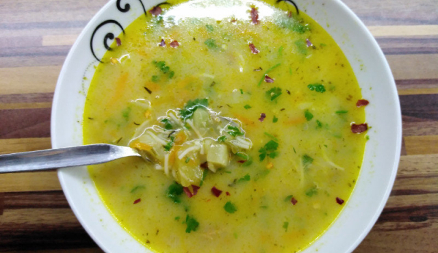 Супа с месо от петел