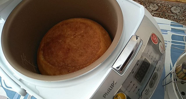 Домашен хляб, печен в мултикукър