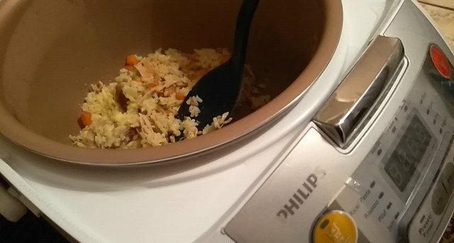 Ориз с пиле и моркови в мултикукър