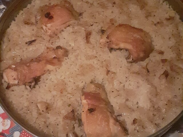 Мързелив ориз с пиле